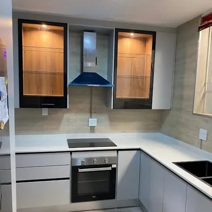 Kitchens project: kitchen oak glass