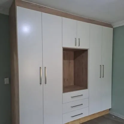 Wardrobes project: wardrobe white oak 2