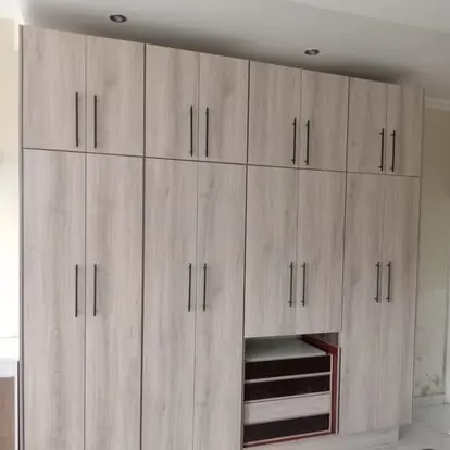 Wardrobes project: wardrobe whitewash